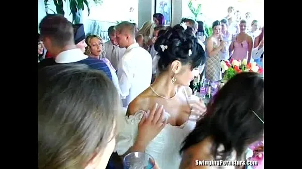 Nouvelles Putains De Mariage Baisent En Public meilleures vidéos