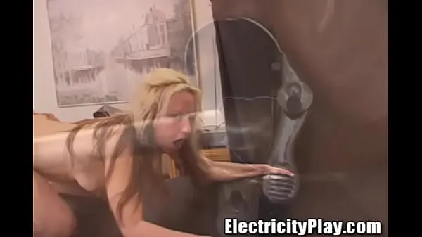 Nya Blonde slut on shocking trip bästa videoklipp