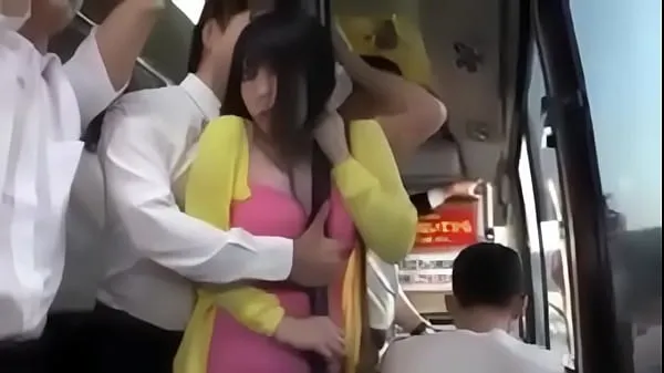 Friss young jap is seduced by old man in bus legjobb videók