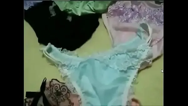 Nouvelles Fille japonaise montrant sa culotte [télécharger le roi J10019 meilleures vidéos