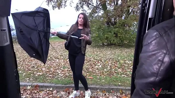 Fresh Broken umbrella help stranger to convince babe to fuck in van best Videos