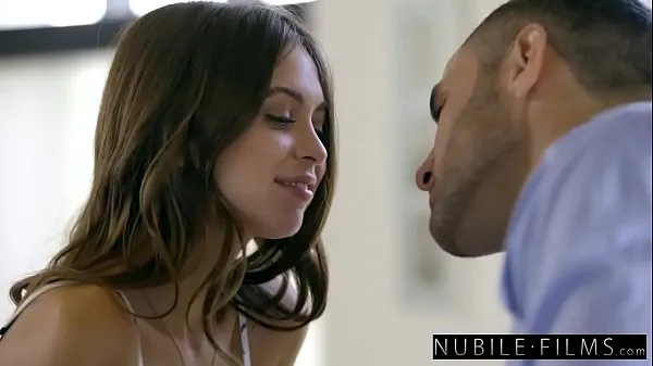 Świeże NubileFilms - Girlfriend Cheats And Squirts On Cock najlepsze filmy
