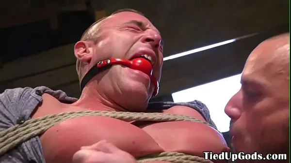 Nya Ripped bdsm dom whipping muscle subs cock bästa videoklipp