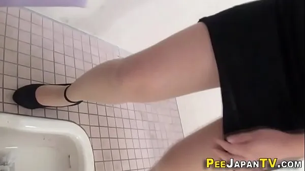 ใหม่ Japanese skanks urinating วิดีโอที่ดีที่สุด