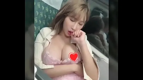 辛尤里 yui xin Taiwan model showed tits Video terbaik baharu