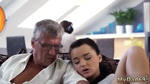 Ferske grandpa fucking with young man beste videoer