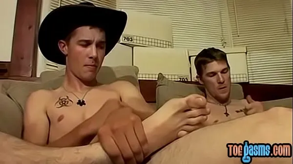 Frische Cowboy Homosexuell Lee Barstow und Ty abspritzen und Fußfetischbeste Videos