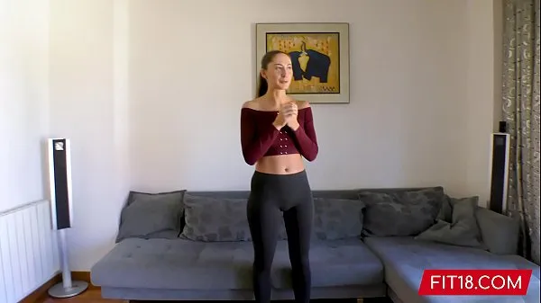 Chica con gran culo de yoga follada por un agente de casting de fitness mejores vídeos nuevos