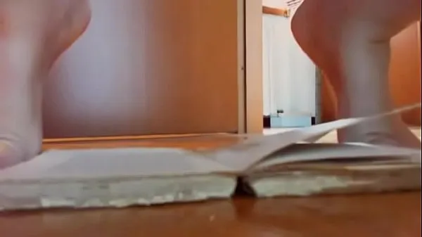 Nové This nun really blasphemous blasphemy and pisses on a prayer book najlepšie videá