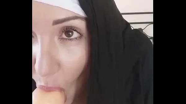 Nejnovější this nun are not very devoted!! she jerk off and nejlepší videa