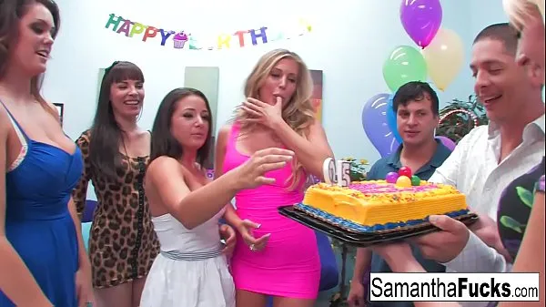 최신 Samantha celebrates her birthday with a wild crazy orgy 최고의 동영상