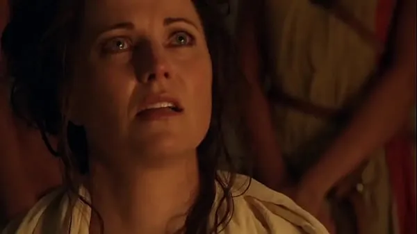 Lucy Lawless Spartacus Vengeance s2 e1 latino Video terbaik baharu
