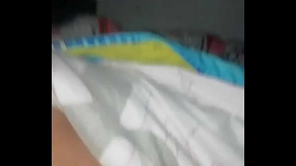 Taze Me culeo a mi cuñada y los hijos de ella están en el otro cuarto en iyi Videolar