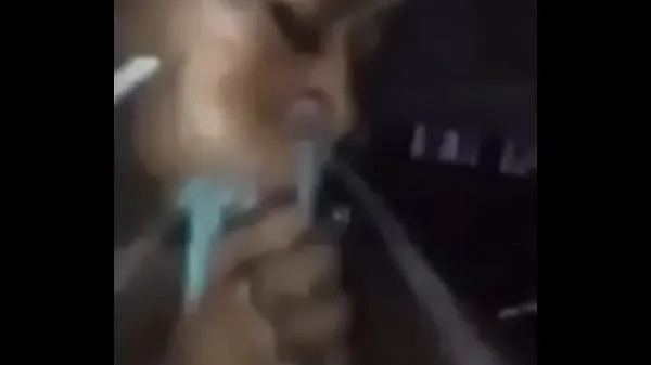 Nieuwe Exploding the black girl's mouth with a cum beste video's
