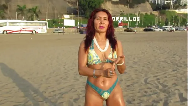 Nouvelles LA DÉESSE MILF SUR LA PLAGE MONTRE SON CORPS meilleures vidéos