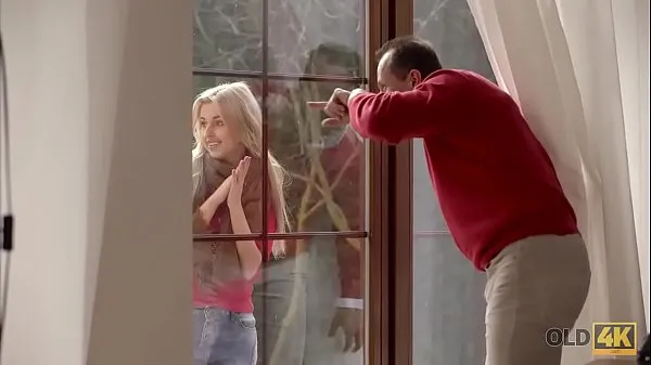 Nya OLD4K. Mesmerizing miss performs crazy sex with older partner bästa videoklipp