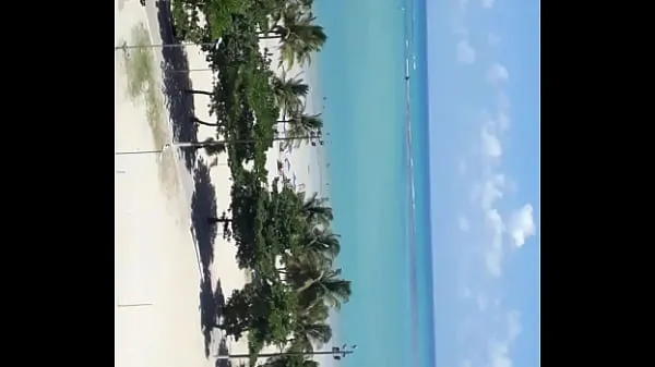 Nouvelles Donner une éjaculation sur la plage de Pajussara à Maceió, AL meilleures vidéos