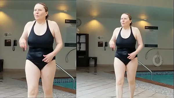 Nouvelles MarieRocks est une chaude de 66 ans portant un maillot de bain noir meilleures vidéos