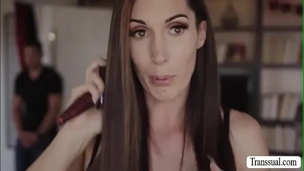 Taze Stepson bangs the ass of her trans stepmom en iyi Videolar