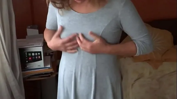 Φρέσκα Latina mother shows off her boobs to stepson to make him jerk off καλύτερα βίντεο