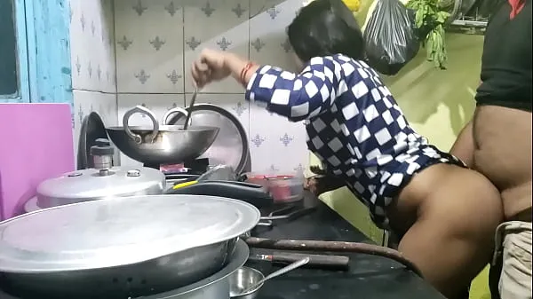 Fresh The maid who came from the village did not have any leaves, so the owner took advantage of that and fucked the maid (Hindi Clear Audio best Videos