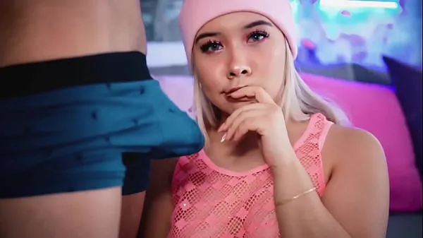 Nejnovější Colombian webcamer slut wants her boyfriend's cock and loves to show off in her public show nejlepší videa