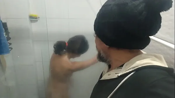 Nuovi FARE UN BAGNO CON IL VECCHIO IN BLUEZAO CHE VUOLE FARE UNA CAGNA CON MEvideo migliori