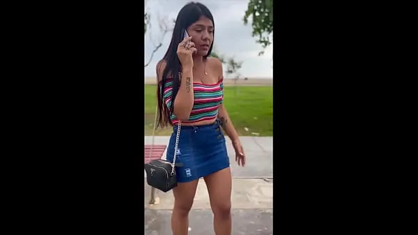 Ferske Latina girl gets dumped by her boyfriend and becomes a horny whore in revenge (trailer beste videoer
