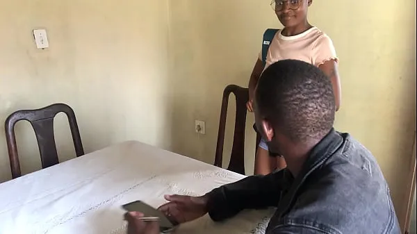 Nieuwe Ebony Student Takes Advantage Of Her Teacher During A Lesson beste video's