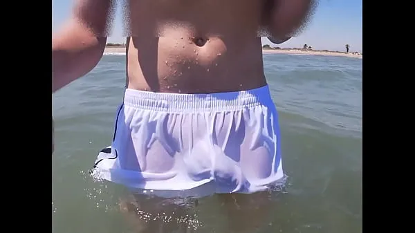 Свежие Beach people freak out when I get wet in shorts and thongs in the sea лучшие видео