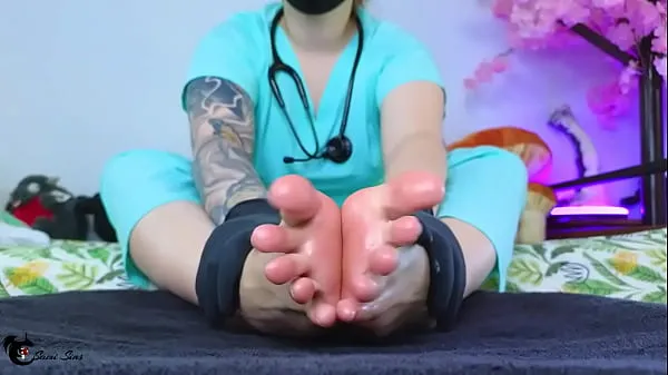 Nouvelles Nurse Dirty Talk Foot JOI meilleures vidéos