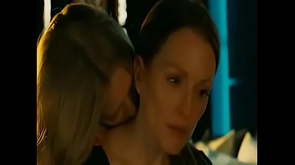 Nieuwe Julianne Moore Fuck In Chloe Movie beste video's